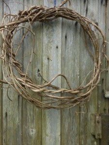 Spring_door_wreath